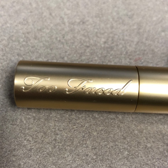 Too Faced Nude Beach la creme lipstick - Picture 3 of 4